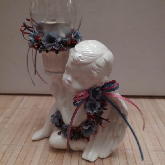 Handmade Cherub candle holder - Picture 6 of 7